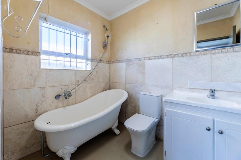 6 Bedroom Property for Sale in Melkbosstrand Western Cape